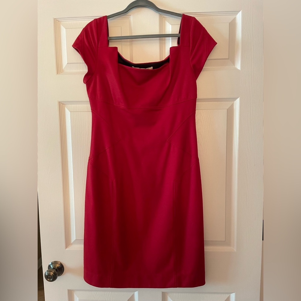 Diane Von Furstenberg Beautiful Bold Red Midi Dress